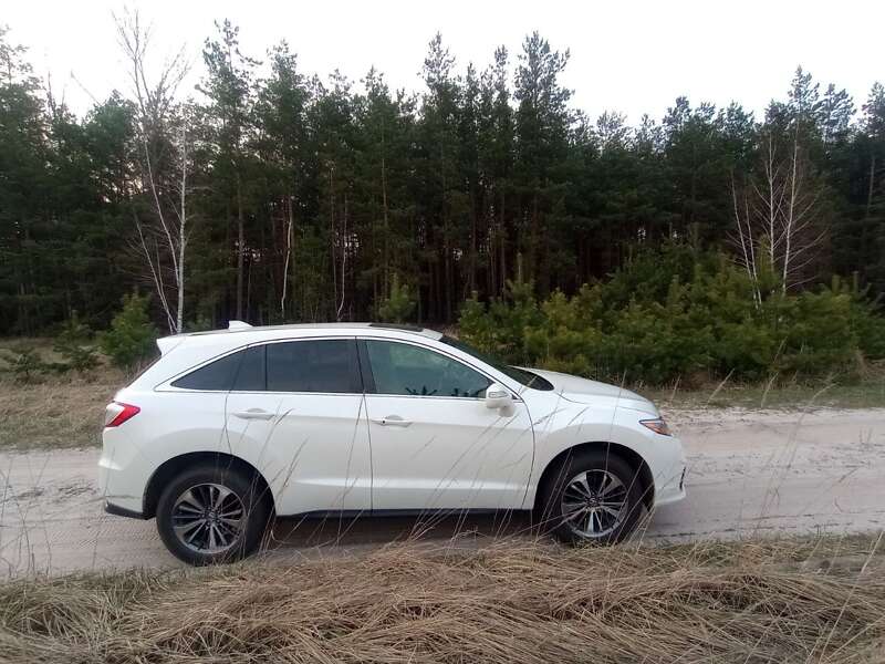 Позашляховик / Кросовер Acura RDX 2017 в Полтаві