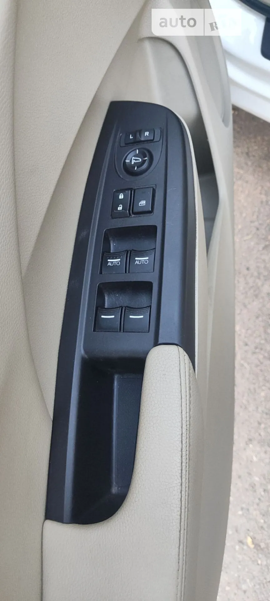 2016 Acura RDX - мініатюра 16