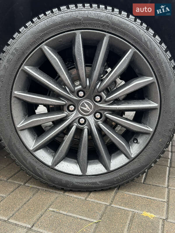 Внедорожник / Кроссовер Acura RDX 2022 в Киеве