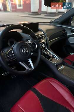 Позашляховик / Кросовер Acura RDX 2020 в 
