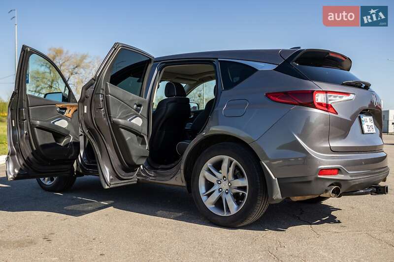 Внедорожник / Кроссовер Acura RDX 2018 в Киеве