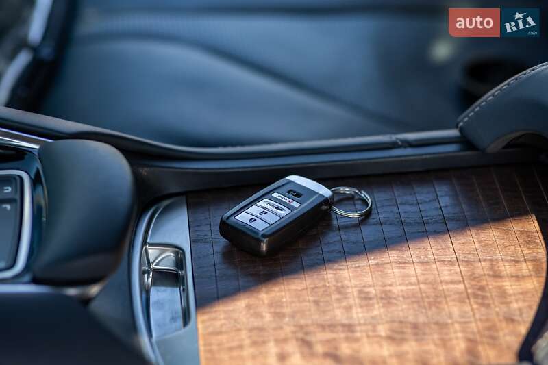 Внедорожник / Кроссовер Acura RDX 2018 в Киеве