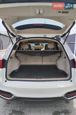 Внедорожник / Кроссовер Acura RDX 2016 в 