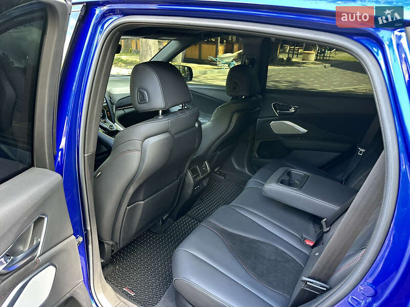 Внедорожник / Кроссовер Acura RDX 2023 в Трускавце