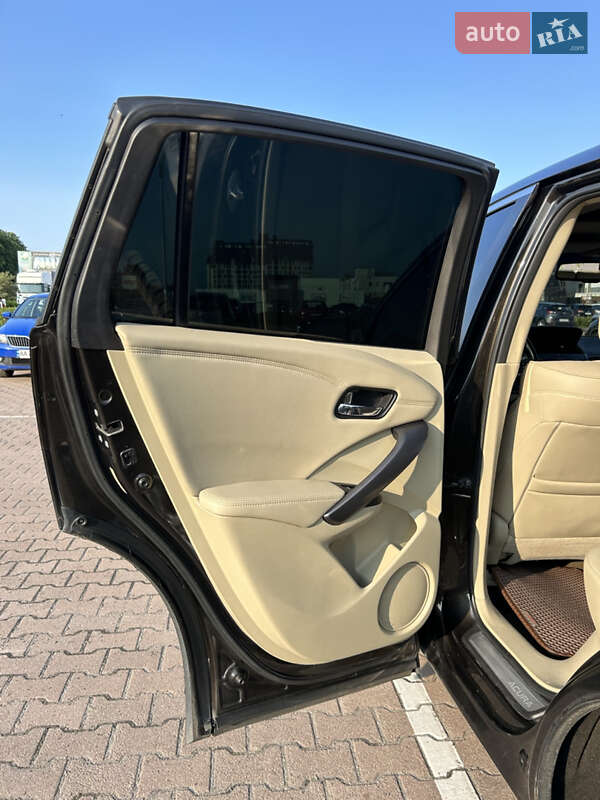 Позашляховик / Кросовер Acura RDX 2013 в Житомирі