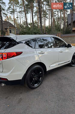 Внедорожник / Кроссовер Acura RDX 2018 в 