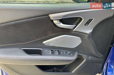 Позашляховик / Кросовер Acura RDX 2022 в 