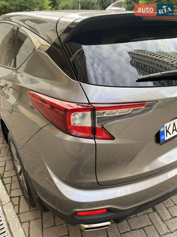Позашляховик / Кросовер Acura RDX 2024 в Києві