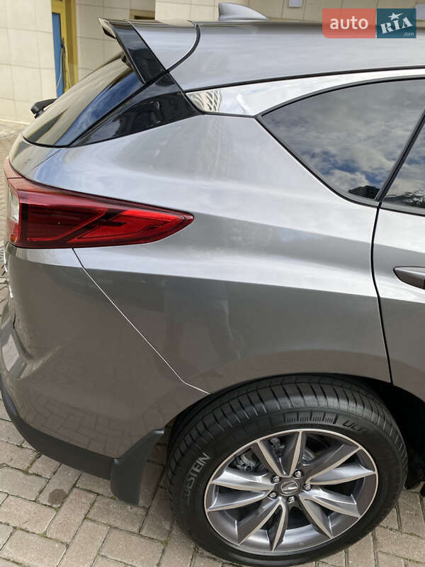 Позашляховик / Кросовер Acura RDX 2024 в Києві