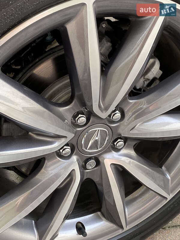 Позашляховик / Кросовер Acura RDX 2024 в Києві