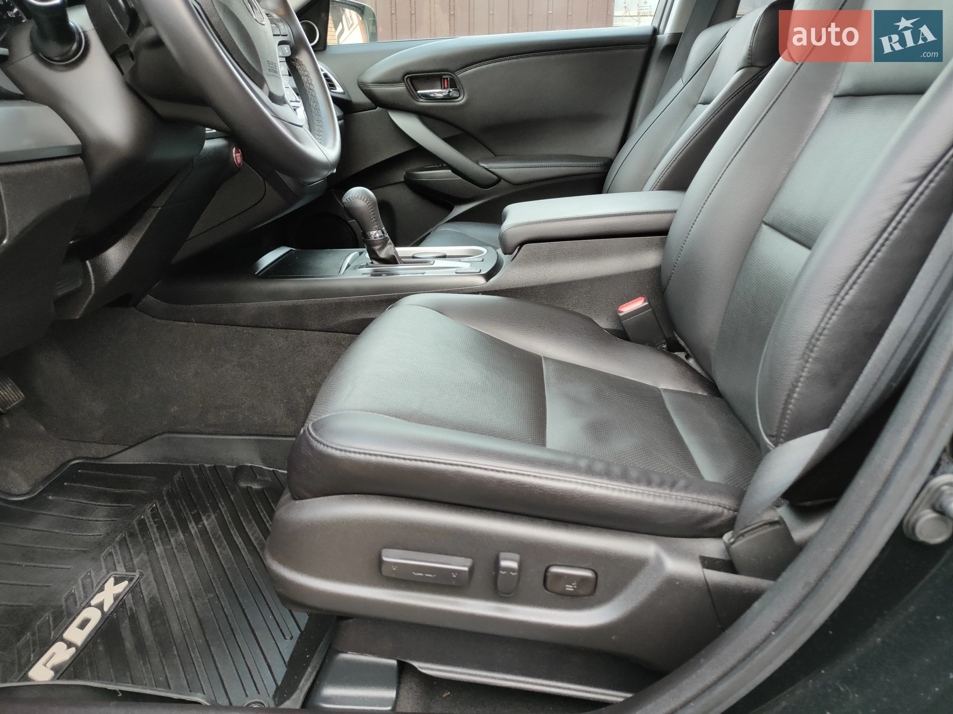 2017 Acura RDX - мініатюра 16