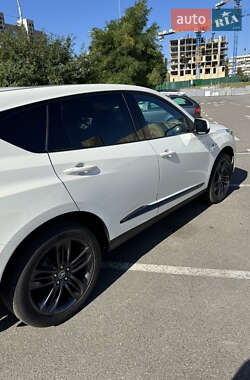 Внедорожник / Кроссовер Acura RDX 2018 в 