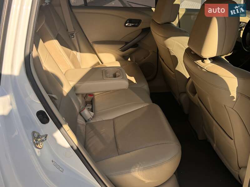 Внедорожник / Кроссовер Acura RDX 2013 в Киеве
