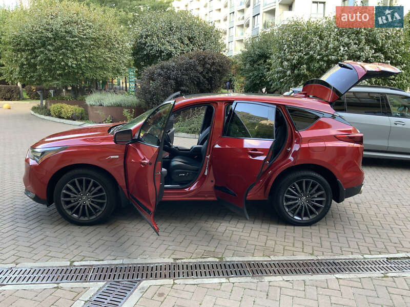Внедорожник / Кроссовер Acura RDX 2024 в Киеве