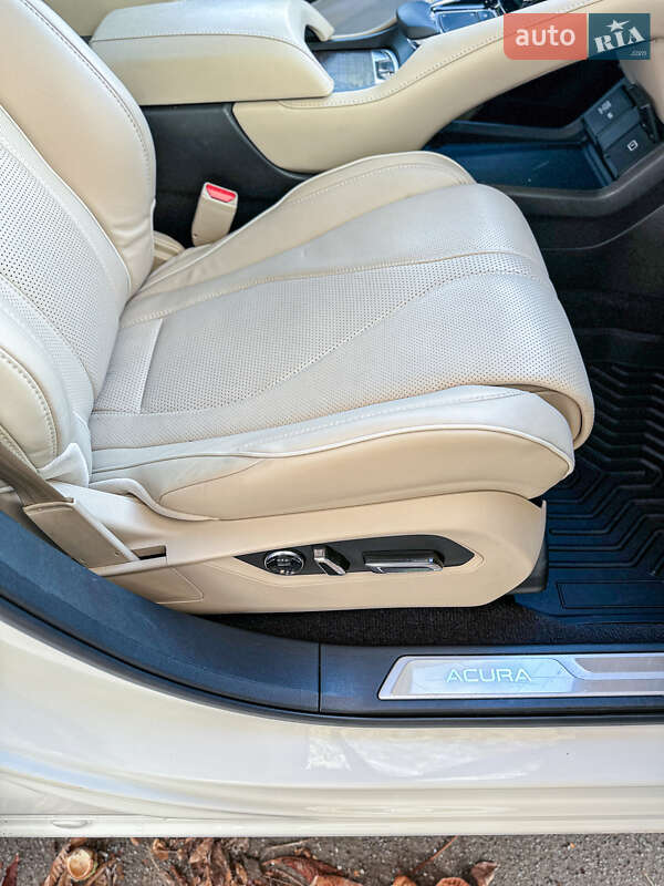 Внедорожник / Кроссовер Acura RDX 2019 в Киеве