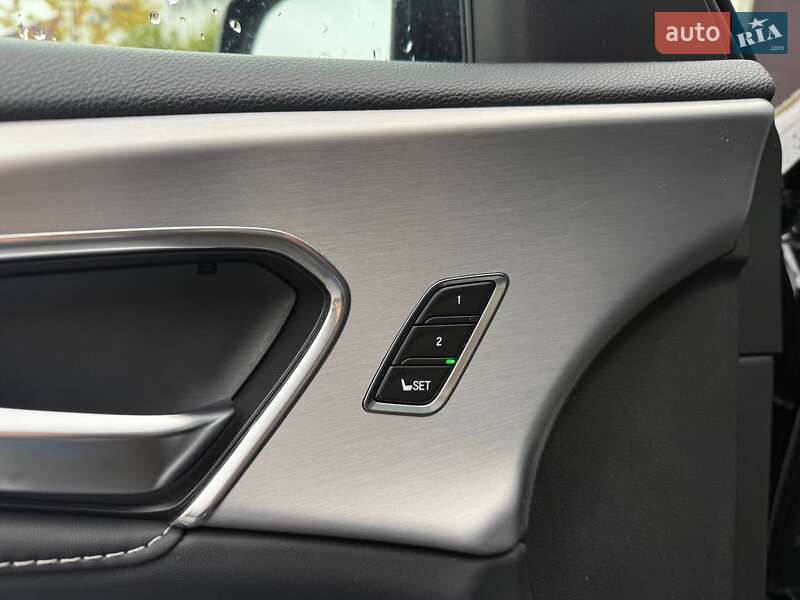 Позашляховик / Кросовер Acura RDX 2024 в Києві