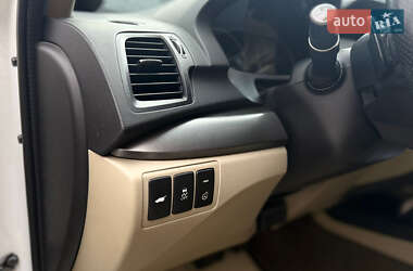 Позашляховик / Кросовер Acura RDX 2012 в 
