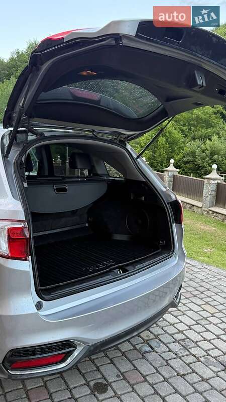 Внедорожник / Кроссовер Acura RDX 2017 в Надворной