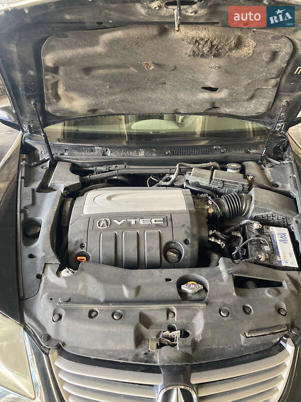 Седан Acura RL 2005 в Чернигове