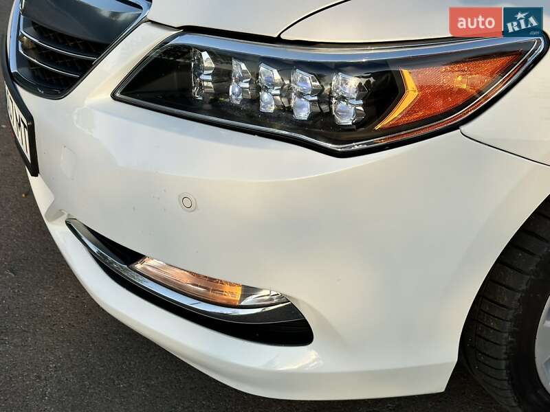 Седан Acura RLX 2016 в Києві