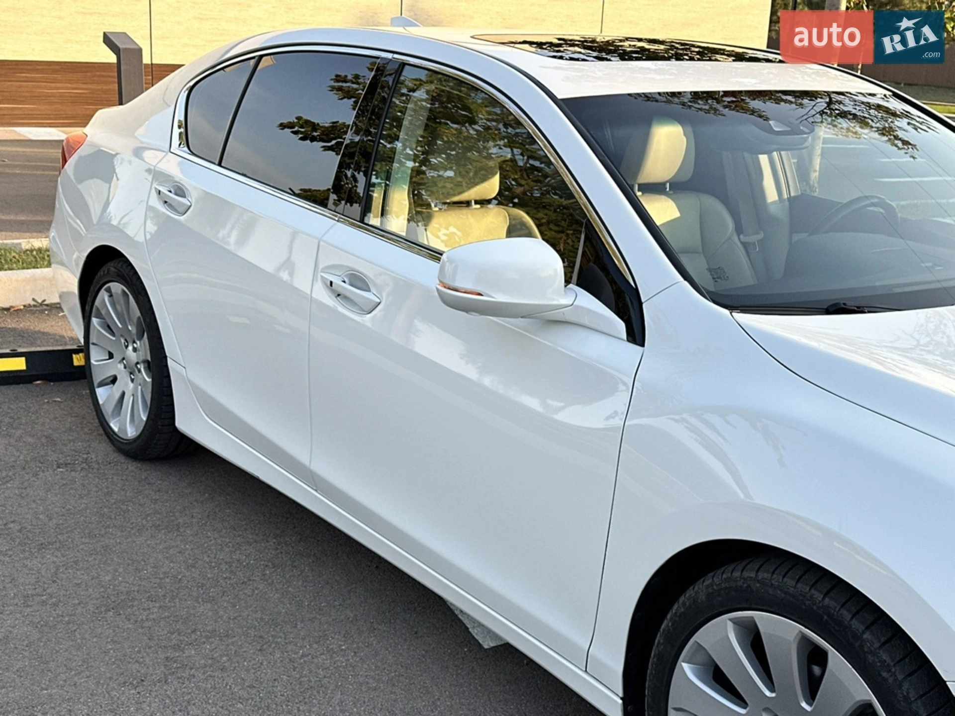 2016 Acura RLX - мініатюра 10