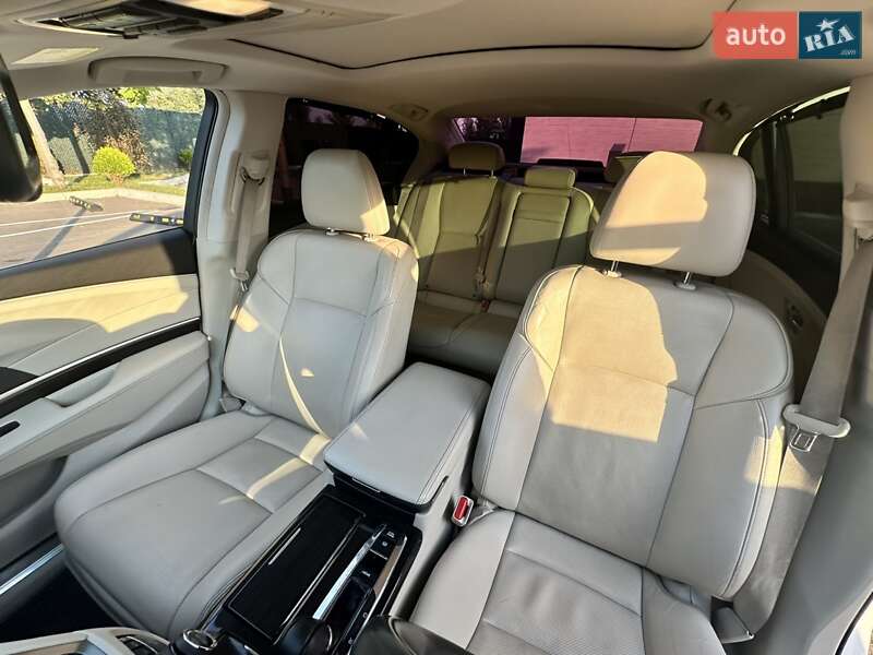 Седан Acura RLX 2016 в Києві