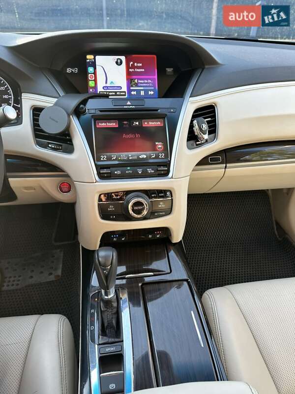 Седан Acura RLX 2016 в Києві