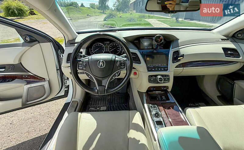 Седан Acura RLX 2015 в Рівному