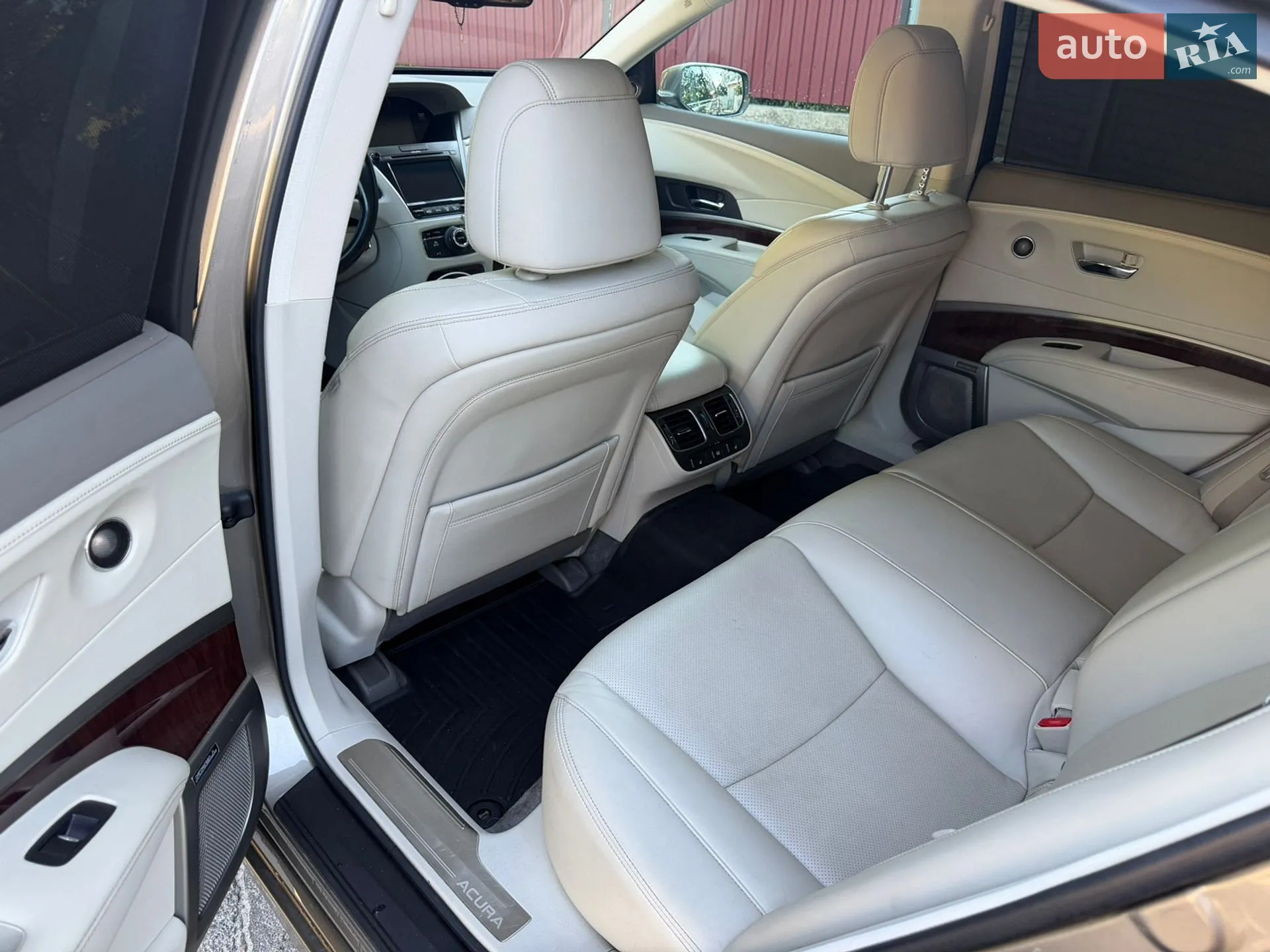2013 Acura RLX - мініатюра 17