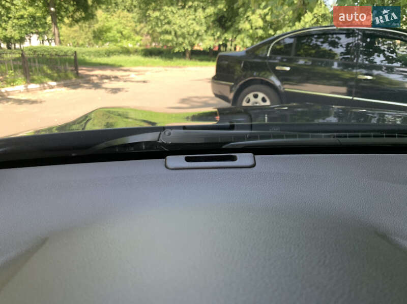 Седан Acura TLX 2017 в Киеве