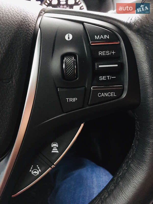 Седан Acura TLX 2018 в Львове