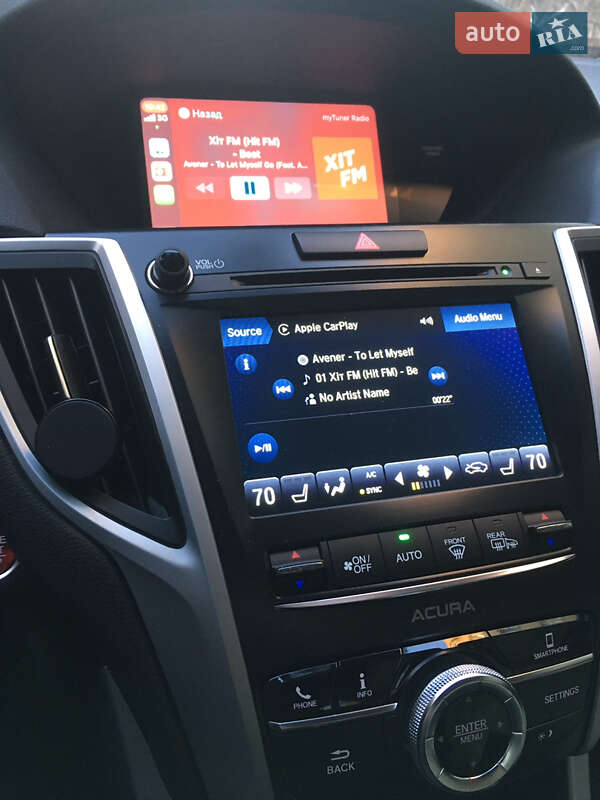 Седан Acura TLX 2018 в Львове