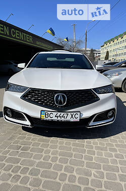 Седан Acura TLX 2017 в Львове