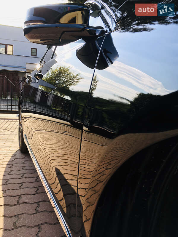 Седан Acura TLX 2018 в Львове