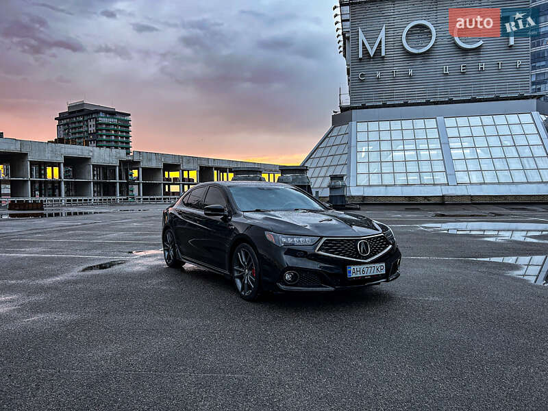 Седан Acura TLX 2018 в Днепре