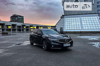 Седан Acura TLX 2018 в Днепре