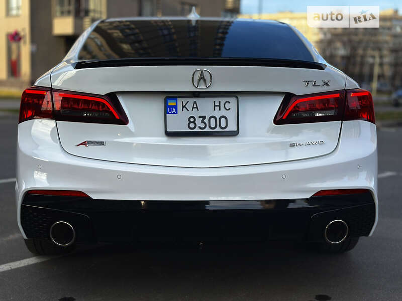 Седан Acura TLX 2017 в Києві