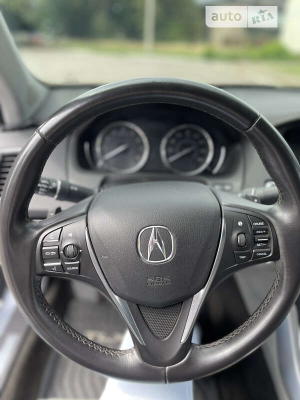 Седан Acura TLX 2015 в Шостке