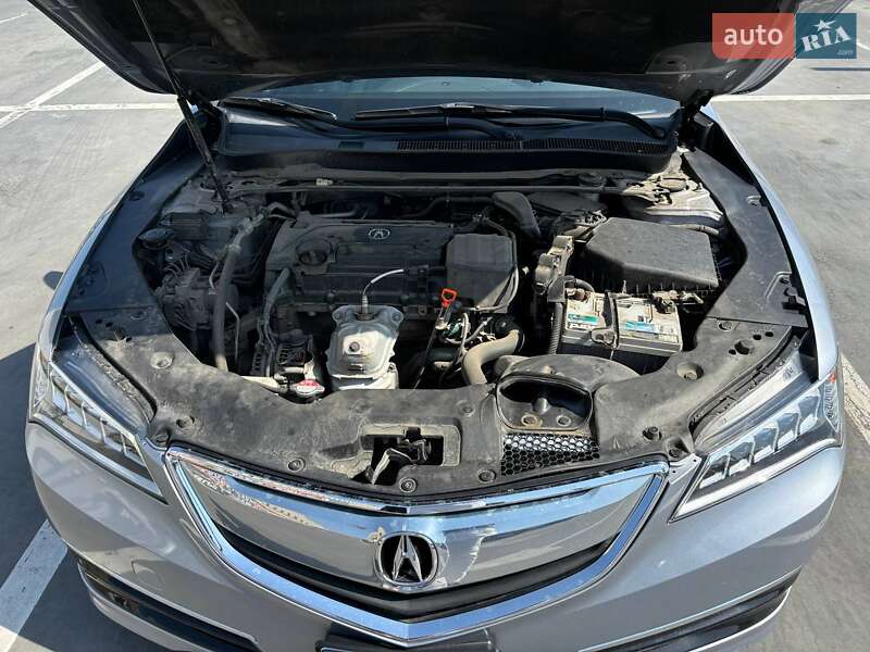 Седан Acura TLX 2015 в Львові