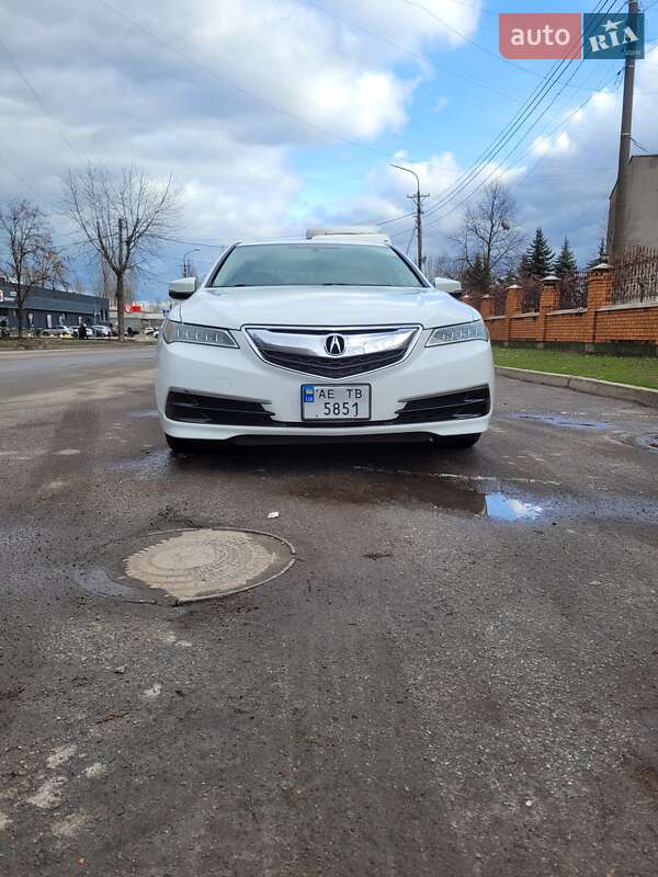 Седан Acura TLX 2015 в Кривом Роге