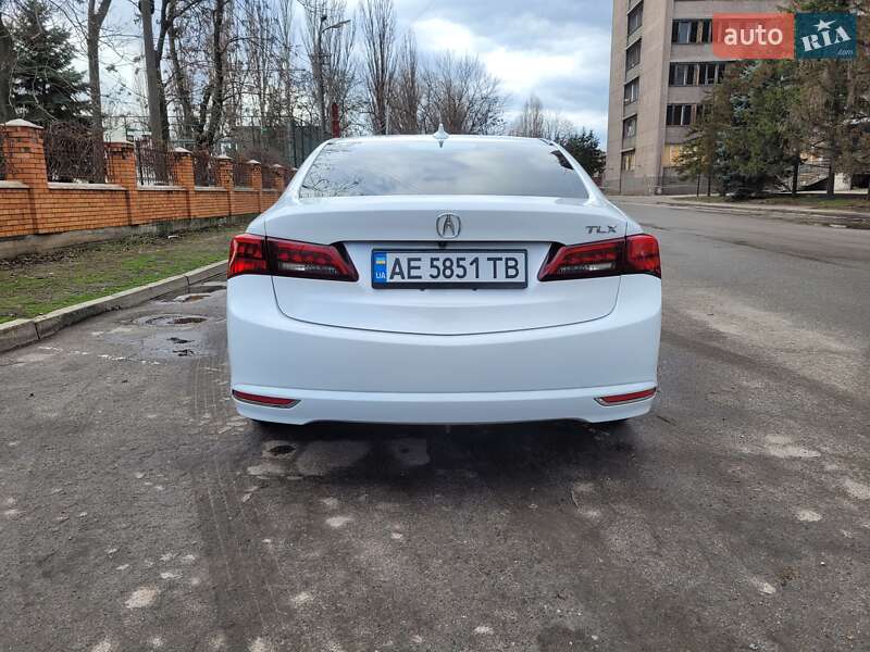 Седан Acura TLX 2015 в Кривом Роге