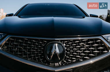 Седан Acura TLX 2017 в 