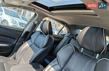 Седан Acura TLX 2017 в 