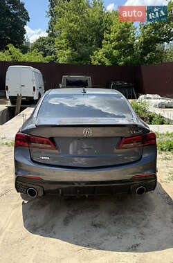 Седан Acura TLX 2019 в Киеве