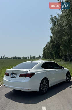 Седан Acura TLX 2015 в 