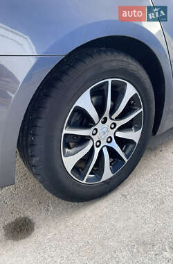 Седан Acura TLX 2016 в 