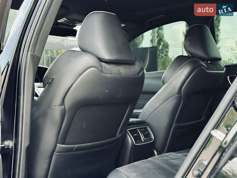 Седан Acura TLX 2017 в Кременчуге