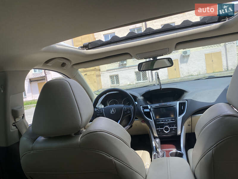 Седан Acura TLX 2015 в Киеве