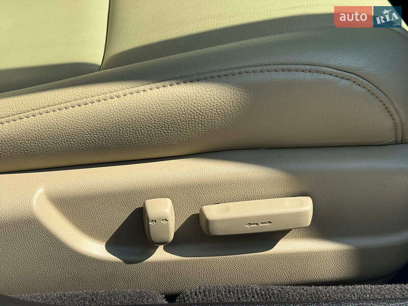 Седан Acura TLX 2019 в Вінниці