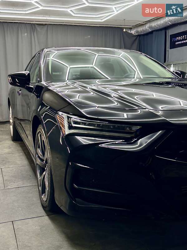 Седан Acura TLX 2023 в Киеве